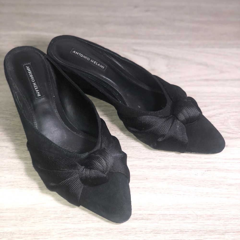 Antonio Melani slip-on Suede shoes